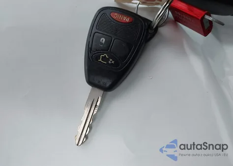 2011 Jeep Liberty Renegade z USA, uszkodzony, nr VIN 1J4PN3GK5BW542827